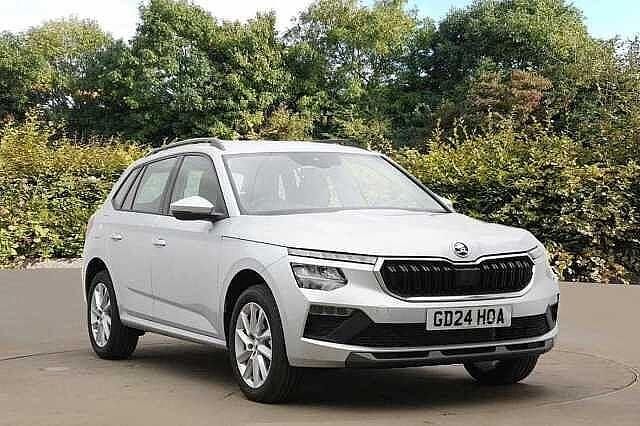 Brilliant silver metallic Used 2024 Skoda Kamiq SE SUV | £17,990 - Image 1/4