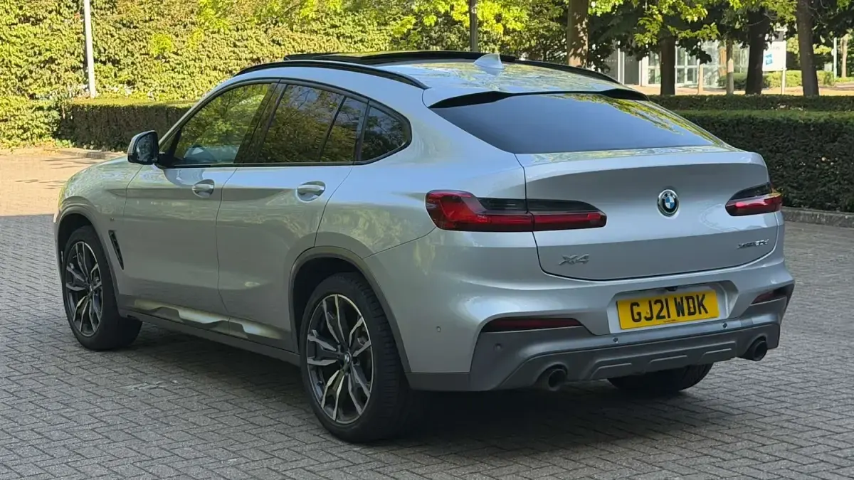 Used BMW X4 M Sport 184 HP (135 kW) 2021 Silver SUV