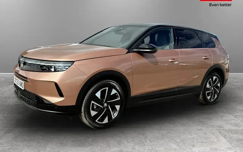 Used Vauxhall Grandland X Ultimate 136 HP (100 kW) 2025 Brown SUV