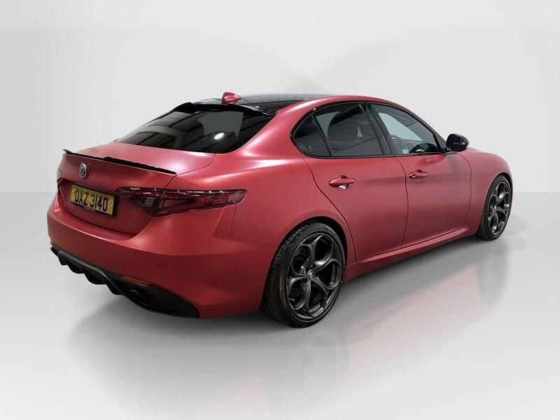 Used Alfa Romeo Giulia Ti 320 HP (235 kW) 2020 Red Sedan