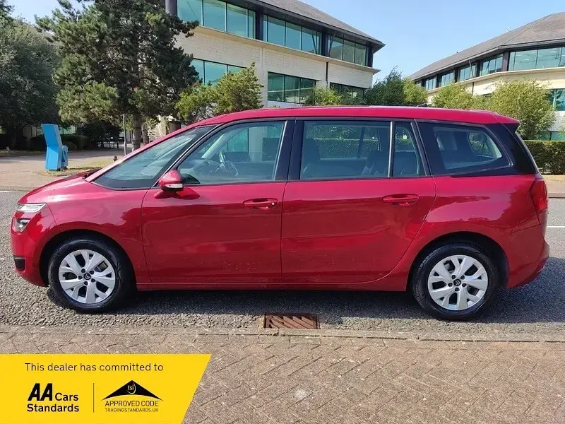 Used Citroën Grand C4 Picasso VTR Sport 2016 Red MPV