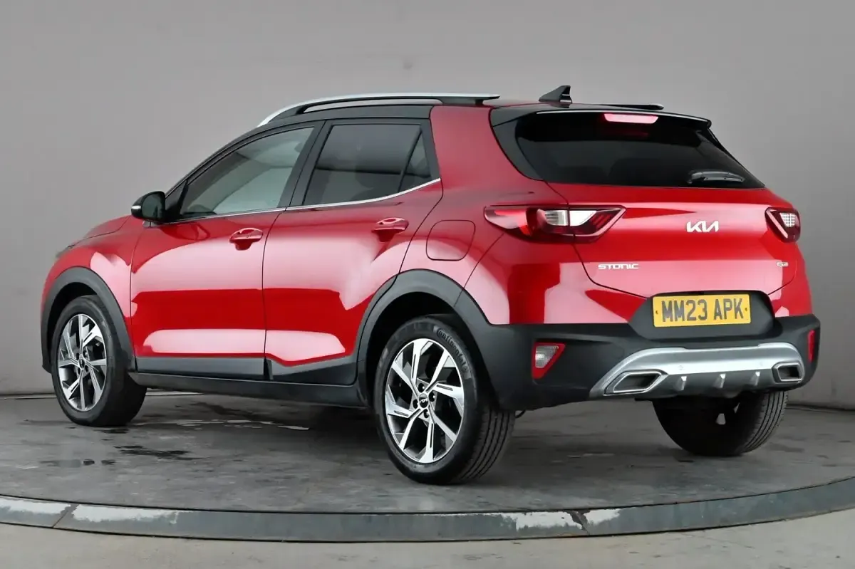 Used Kia Stonic GT-Line S 118 HP (86 kW) 2023 Red SUV