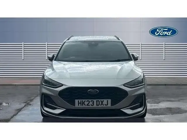 Used Ford Focus ST-Line 153 HP (112 kW) 2023 Silver Estate