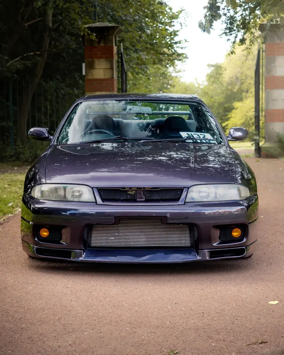 Used Nissan Skyline 280 HP (205 kW) 1995 Grey Coupe