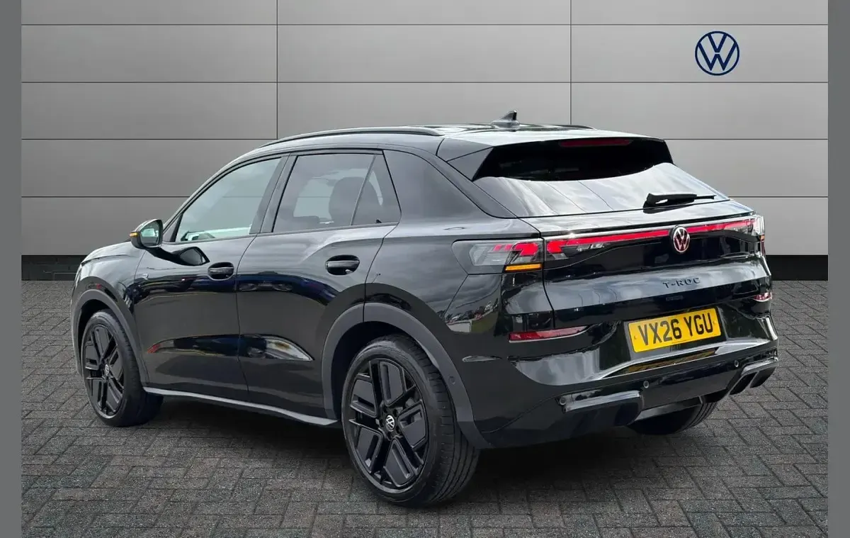 New VW T-Roc R-line 150 HP (110 kW) 2026 Black SUV