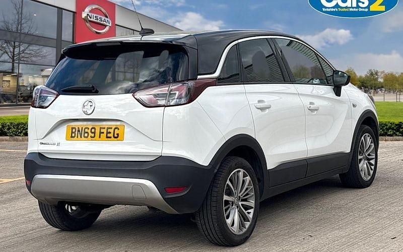 Used Vauxhall Crossland X Sport 110 HP (80 kW) 2019 White SUV