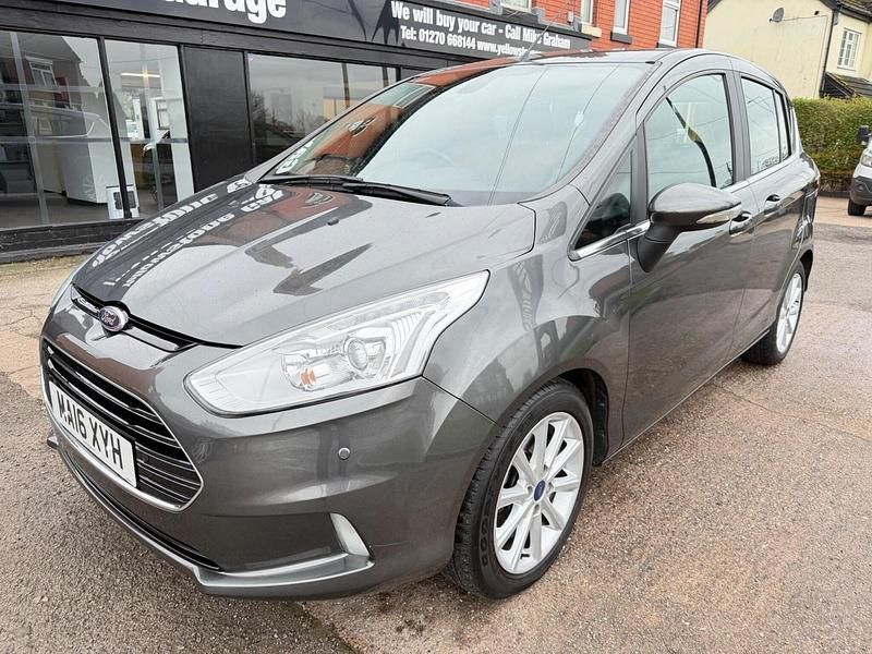 Used Ford B-MAX Titanium 100 HP (73 kW) 2016 Grey MPV