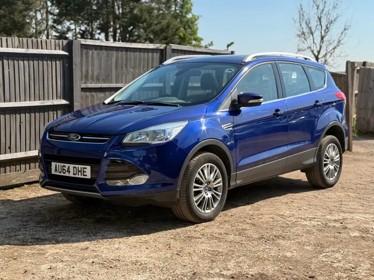 Usado Ford Kuga 2014 Azul SUV