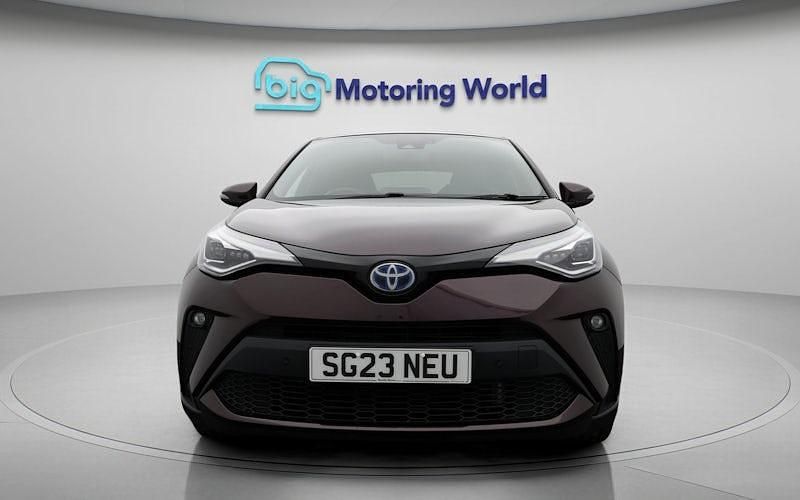 Used Toyota C-HR 122 HP (89 kW) 2023 SUV