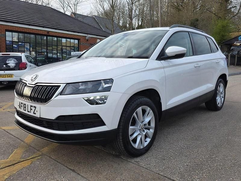 Used Skoda Karoq SE Technology 150 HP (110 kW) 2018 White SUV