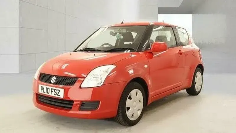 Used Suzuki Swift 92 HP (67 kW) 2010 Red Hatchback