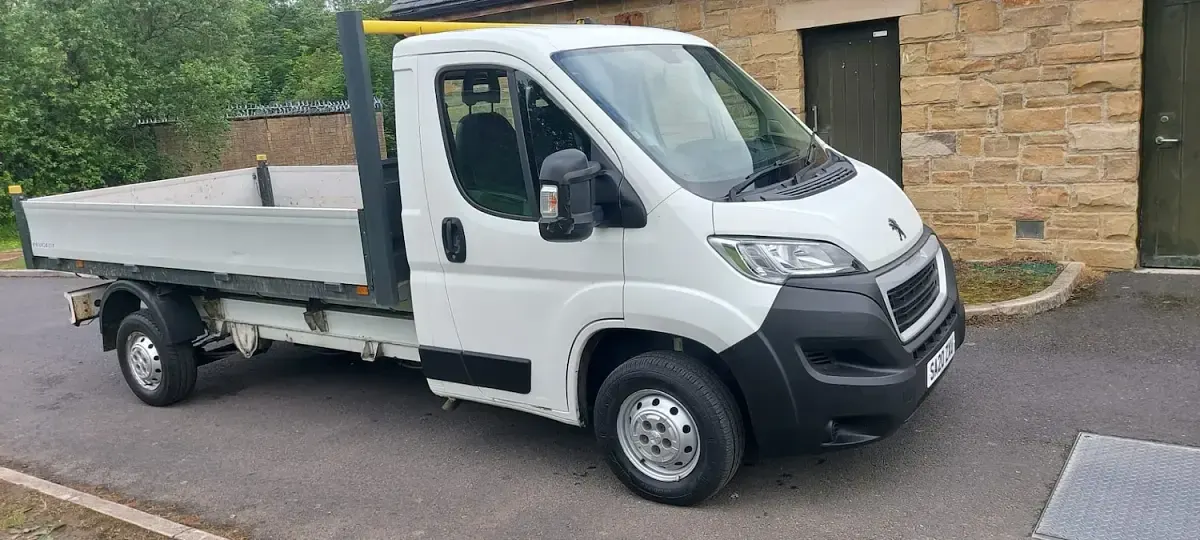 Used Peugeot Boxer 165 HP (121 kW) 2020 White Van