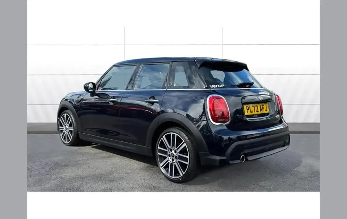 Used Mini Cooper Exclusive 136 HP (100 kW) 2022 Other Hatchback