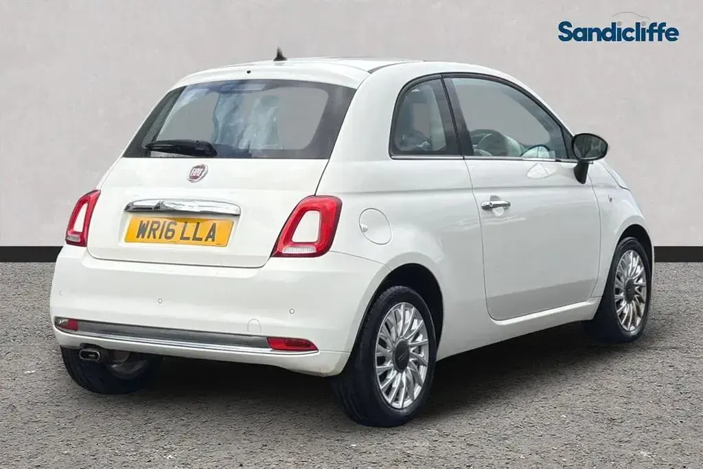 Used Fiat 500 Lounge 69 HP (50 kW) 2020 White Hatchback