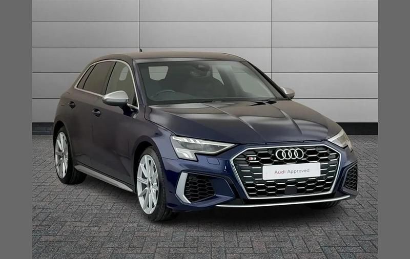 Used Audi S3 Sportback Comfort 310 HP (228 kW) 2021 Blue Hatchback