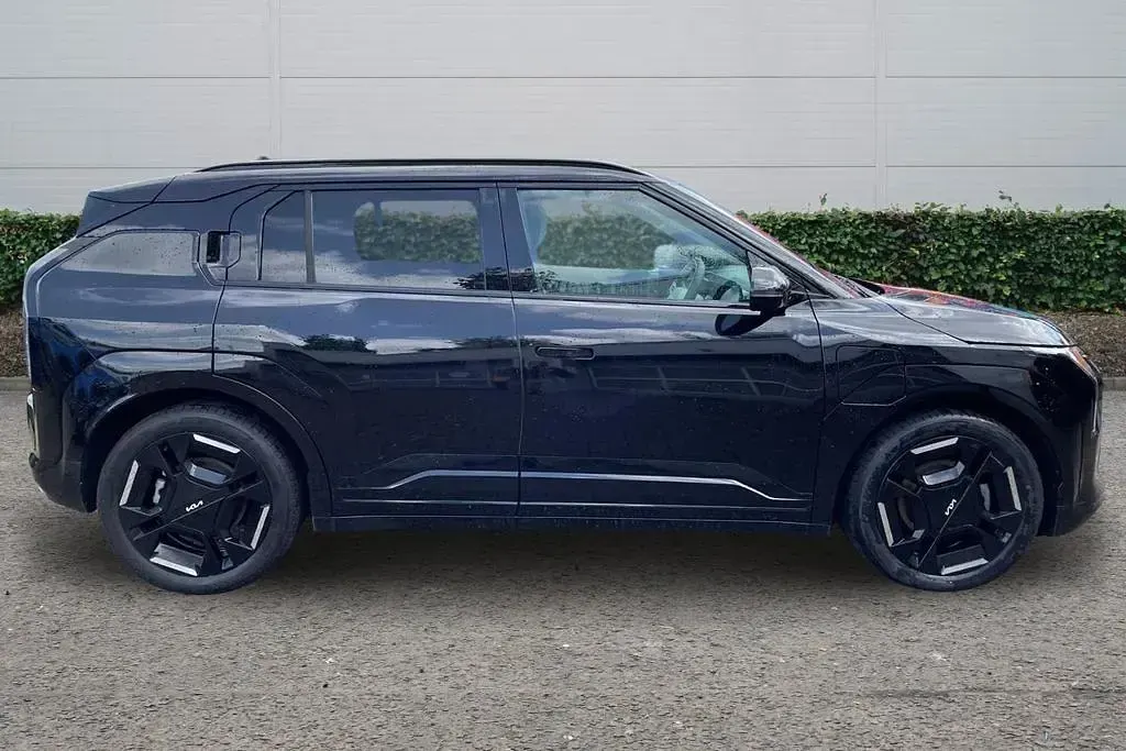 Used Kia EV3 Air 147 kW (201 HP) 2024 SUV