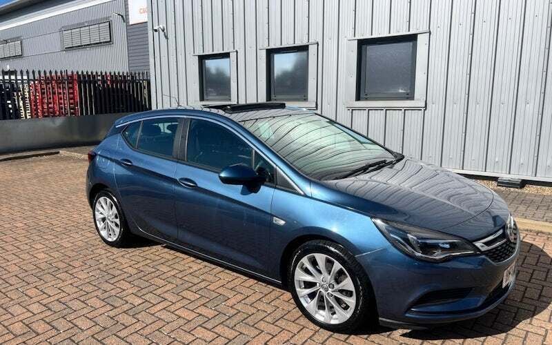 Used 2019 Vauxhall Astra Design Edition Hatchback | £5,000 (Super price) - Image 1/4
