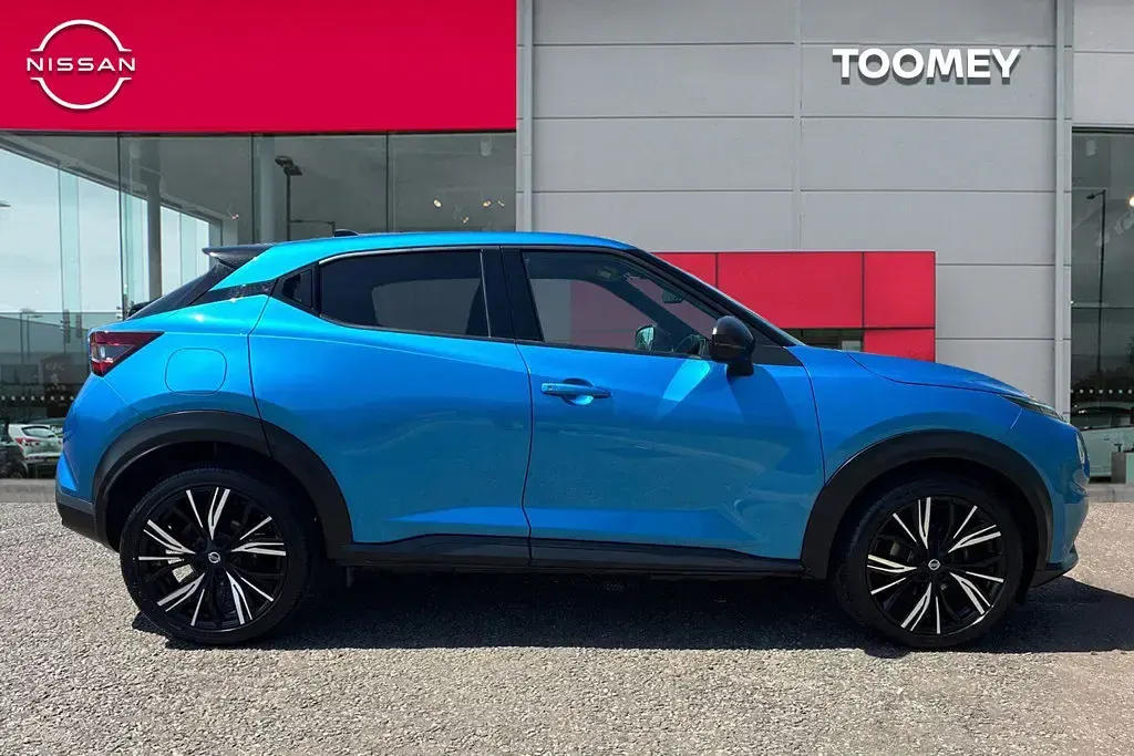 Used Nissan Juke N-Connecta 112 HP (82 kW) 2022 Blue SUV