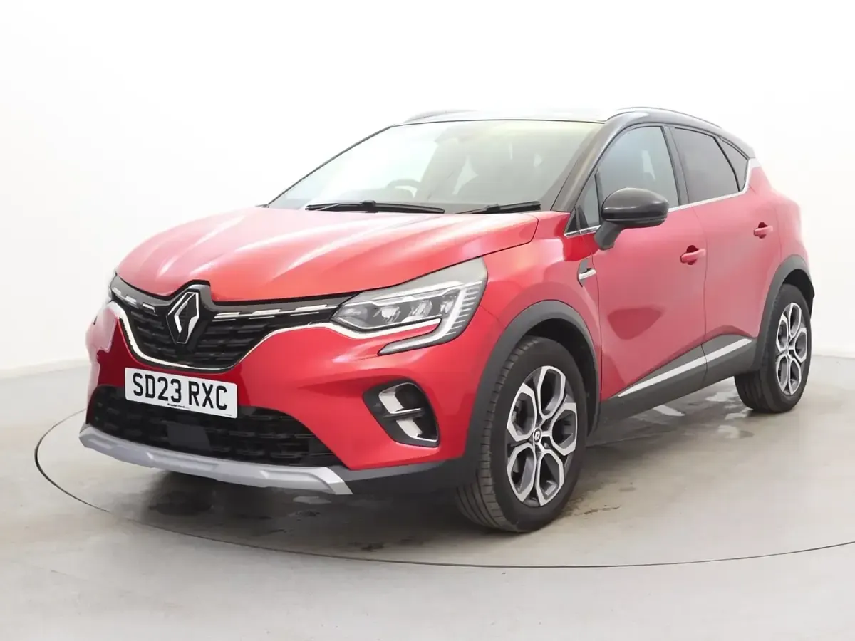 Second-hand Renault Captur Techno 91 CP (66 kW) 2023 Roșu SUV