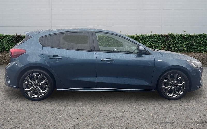 Used Ford Focus ST-Line 155 HP (114 kW) 2025 Hatchback