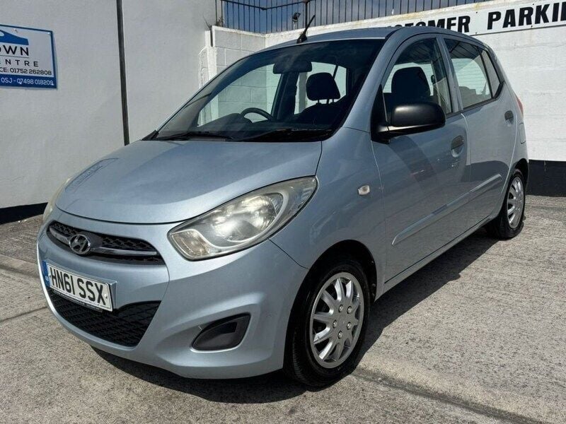 Silver Used 2011 Hyundai i10 Classic Hatchback | £3,495 - Image 1/3