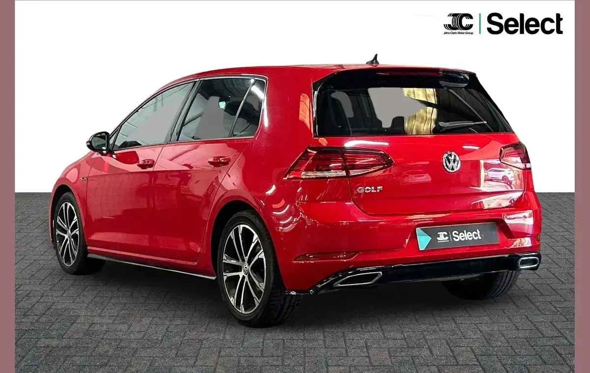 Used VW Golf VII R-line 147 HP (108 kW) 2019 Red Hatchback
