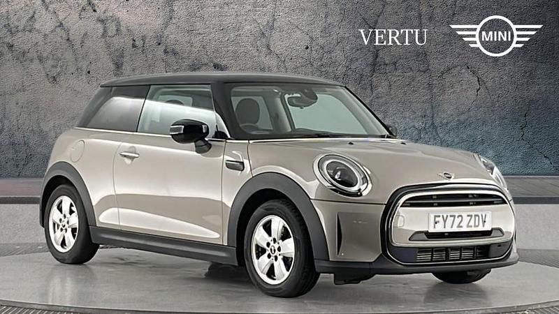 Begagnad Mini Cooper Classic 136 HK (100 kW) 2022 Grå Halvkombi