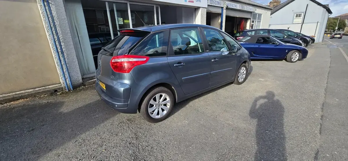 Begagnad Citroën C4 Picasso VTR Sport 2009 Grå Minibuss