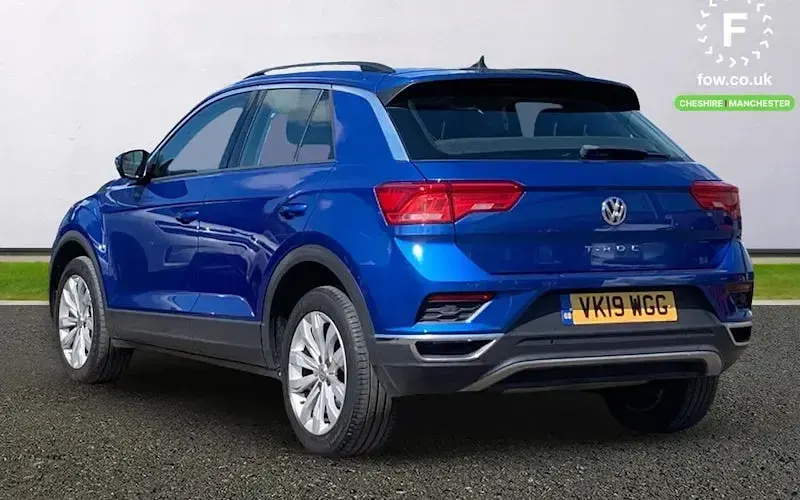 Used VW T-Roc SE 116 HP (85 kW) 2019 Blue SUV