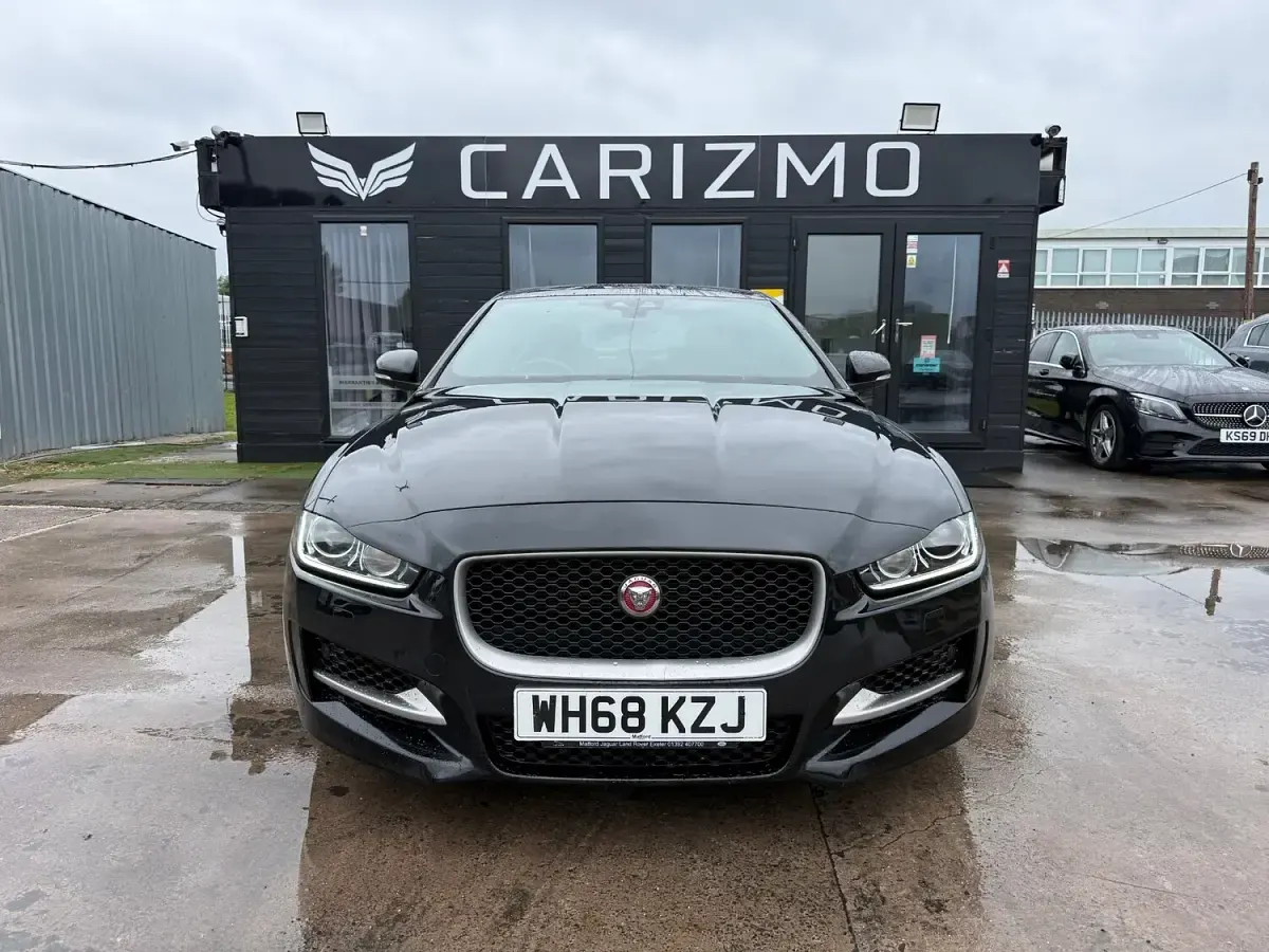 Used Jaguar XE R-Sport 180 HP (132 kW) 2019 Black Sedan