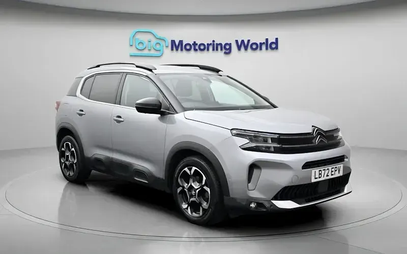 Begagnad Citroën C5 Shine 131 HK (96 kW) 2023 Halvkombi
