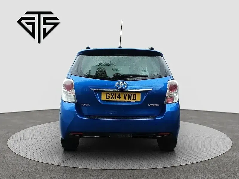 Used Toyota Verso 112 HP (82 kW) 2014 Blue MPV