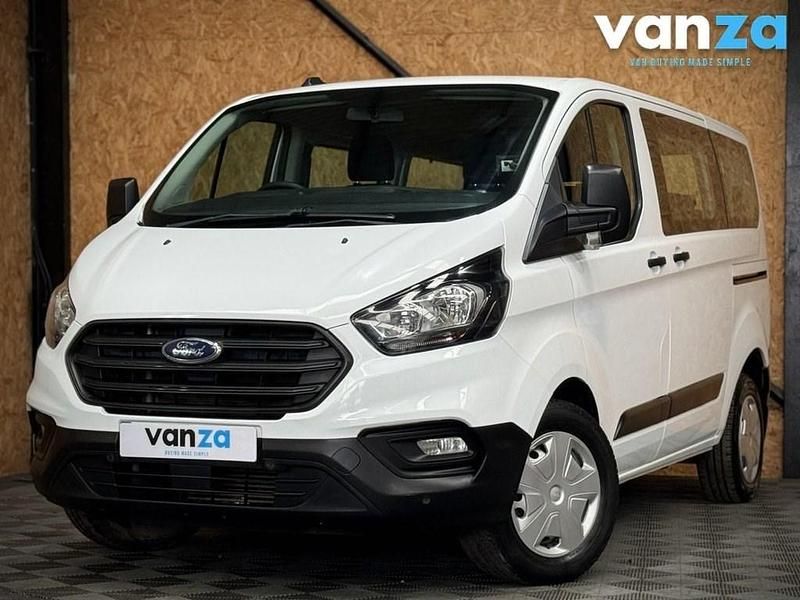 Used Ford Transit Custom S 2021 White Estate