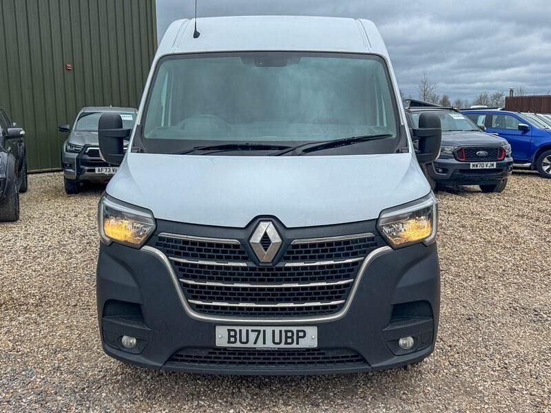 Used Renault Master Komfort 2021 White MPV