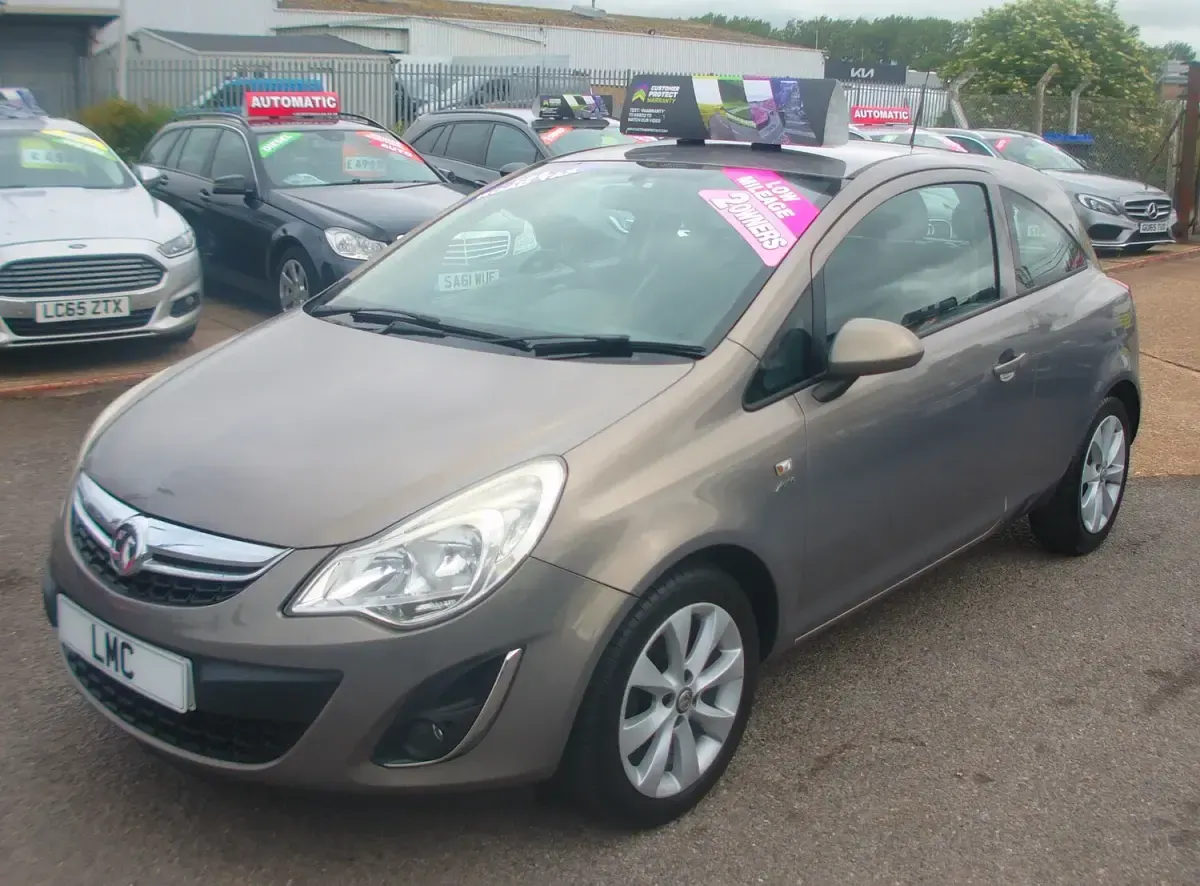 Used Vauxhall Corsa Active 2013 Brown Hatchback