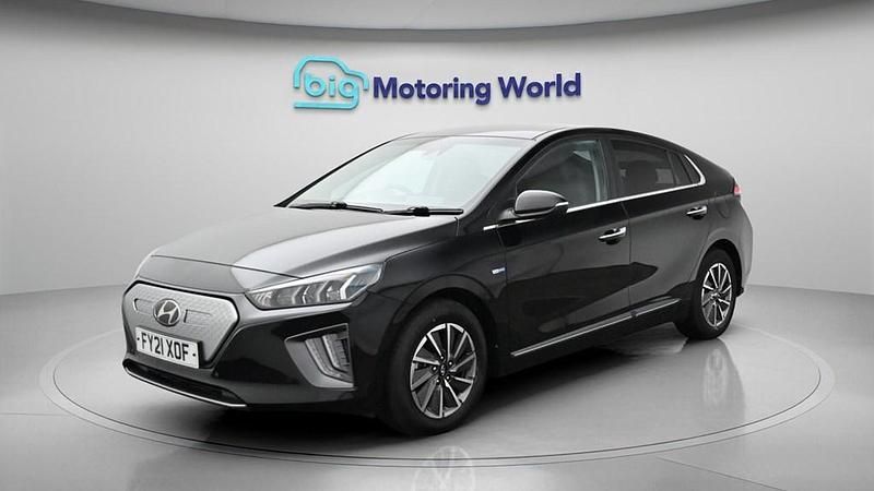 Used Hyundai Ioniq Premium SE 100 kW (136 HP) 2021 Hatchback
