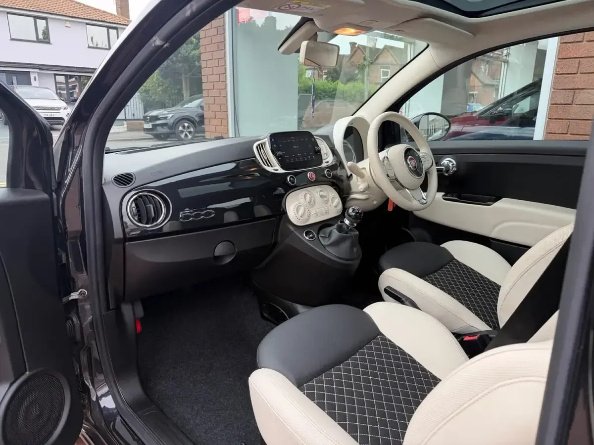 Used Fiat 500 Dolcevita 70 HP (51 kW) 2021 Black Hatchback