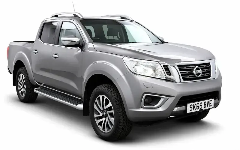 Used Nissan Navara Tekna 190 HP (139 kW) 2016 Pickup