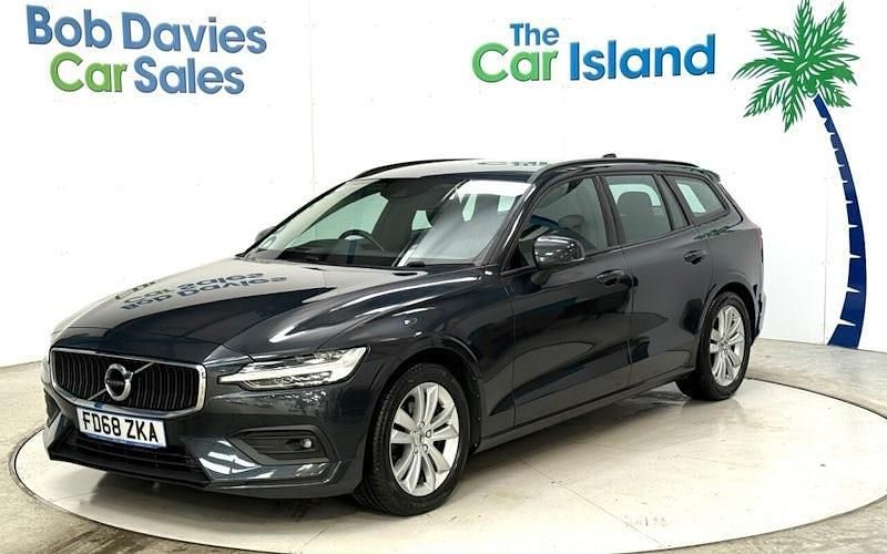 Used Volvo V60 Momentum 190 HP (139 kW) 2019 Grey Estate
