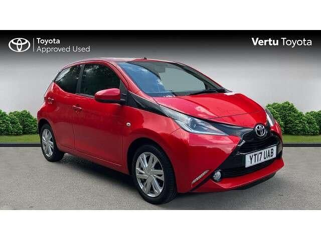 Red Used 2017 Toyota Aygo x-press Hatchback | £7,265 (Fair price) - Image 1/4