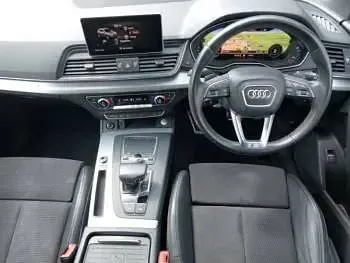 Used Audi Q5 S-Line 190 HP (139 kW) 2019 Blue SUV
