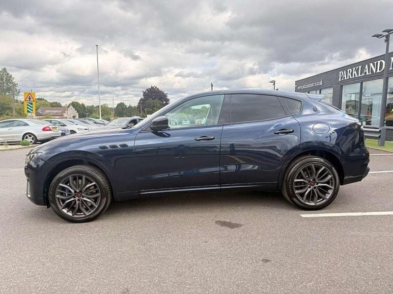 Used Maserati Levante 350 HP (257 kW) 2020 Blue SUV