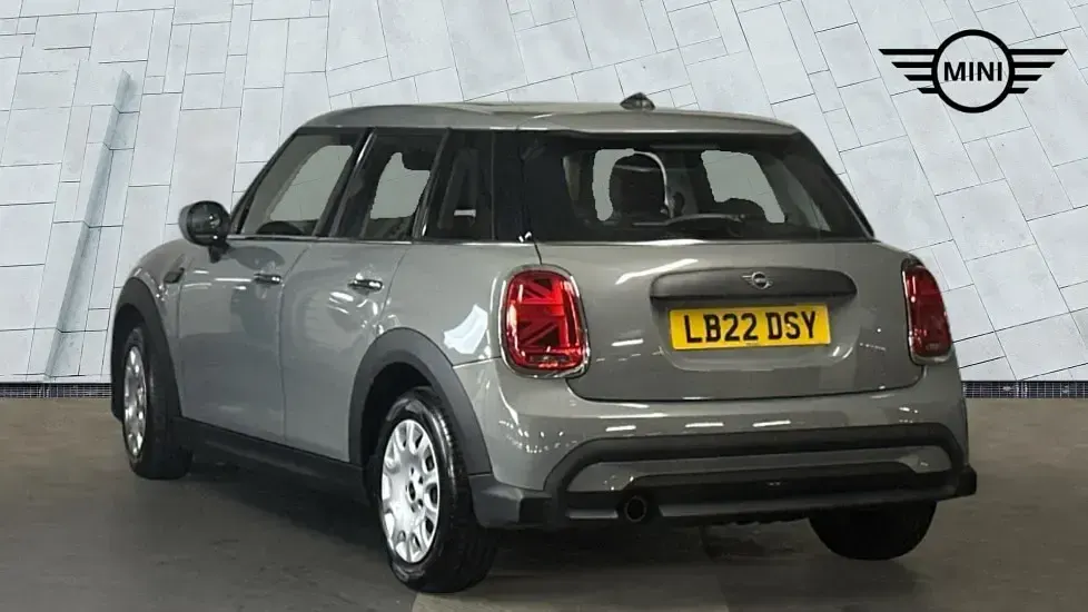 Used Mini ONE Classic 101 HP (74 kW) 2022 Grey Hatchback
