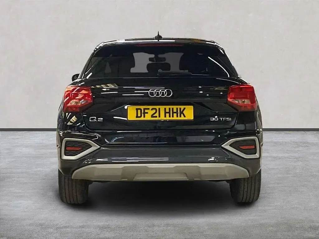 Used Audi Q2 Sport 110 HP (80 kW) 2021 Black SUV