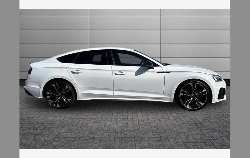 Used Audi A5 Sportback Black Edition 204 HP (150 kW) 2022 White Hatchback
