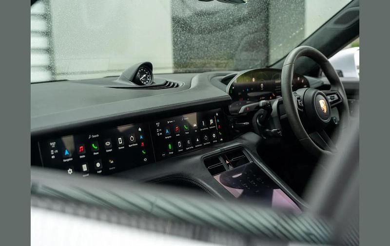 Used Porsche Taycan Cross Turismo 492 kW (670 HP) 2022 Grey Estate