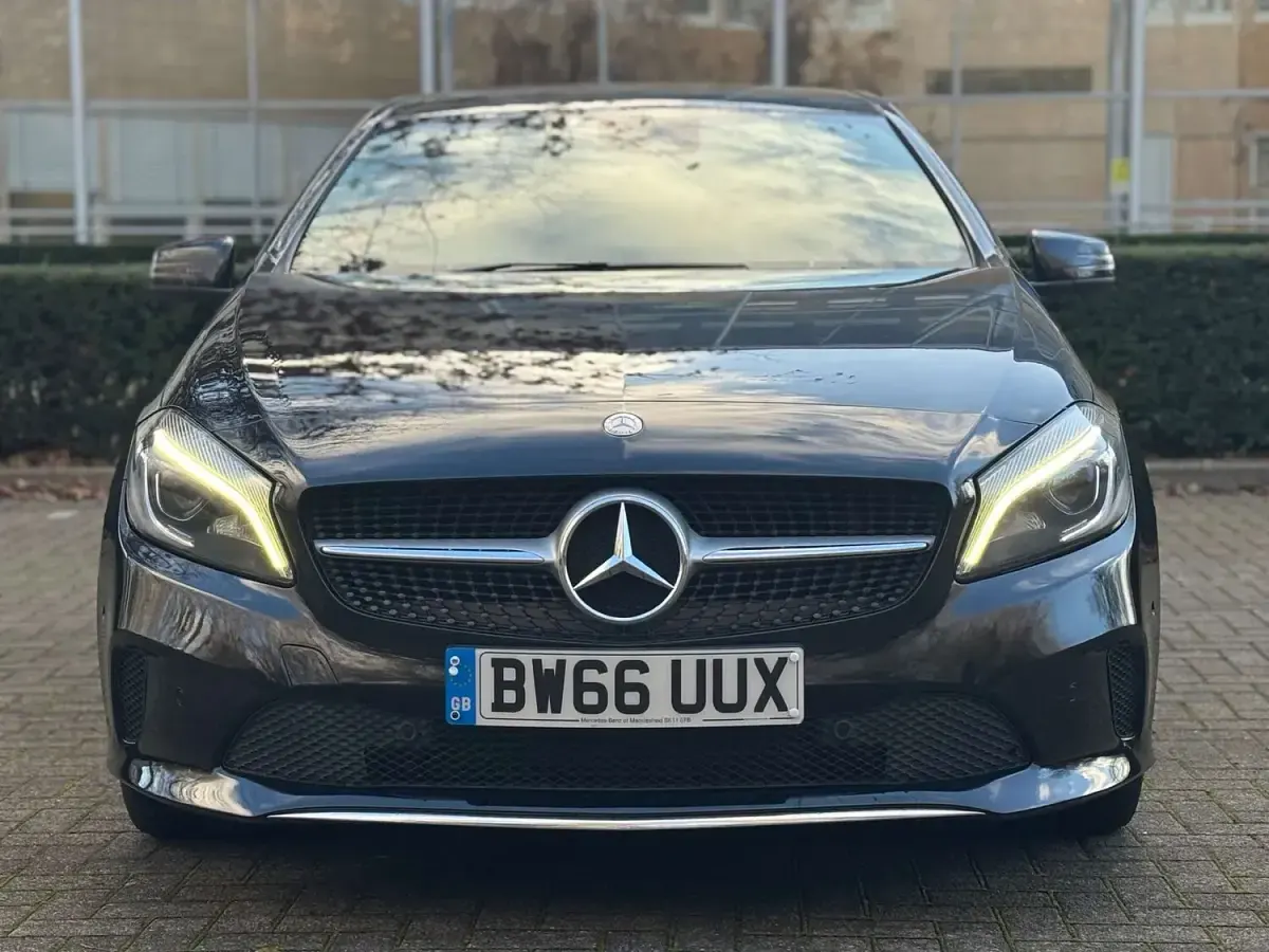 Used Mercedes A180 Premium 2016 Black Hatchback