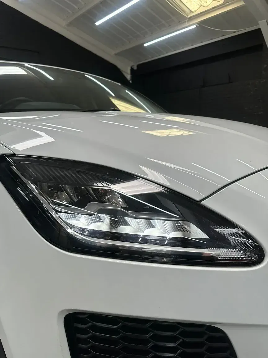 Used Jaguar E-Pace 150 HP (110 kW) 2018 White SUV