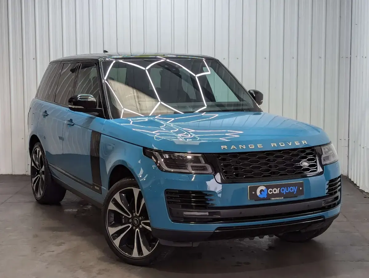 Used Land Rover Range Rover 525 HP (386 kW) 2020 Blue SUV