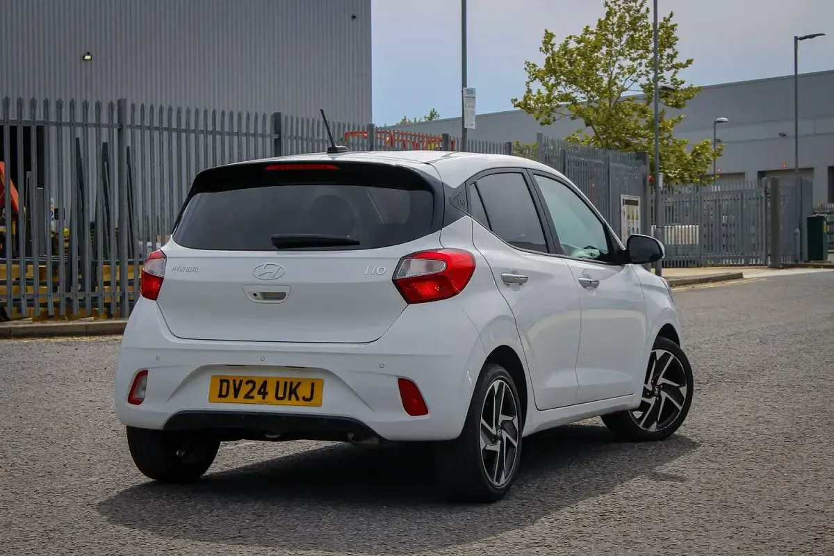 Used Hyundai i10 Premium 2024 White Hatchback